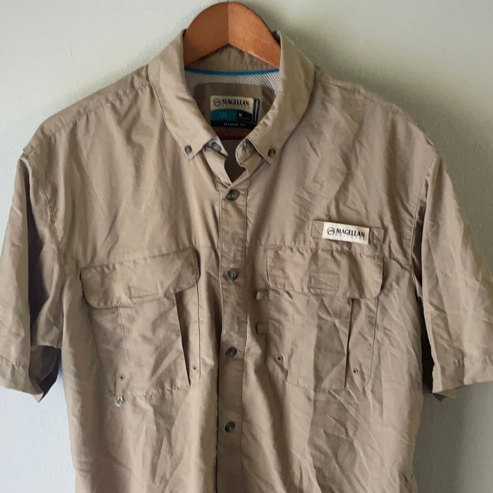 Magellan short sleeve fishing shirt relaxed fit size medium